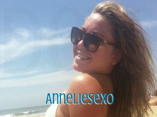 AnnelieseXo