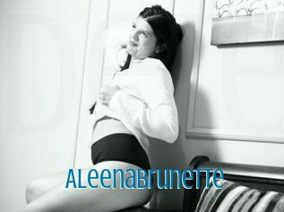 Aleenabrunette