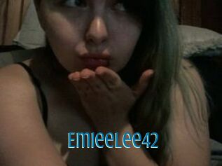 Emieelee42