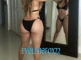 EvelyneFox22