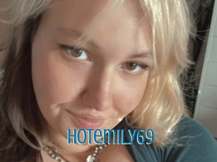 Hotemily69