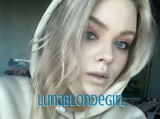 LunaBlondeGirl