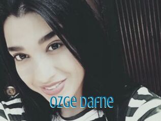 Ozge_Dafne