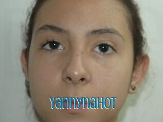 YannynaHot